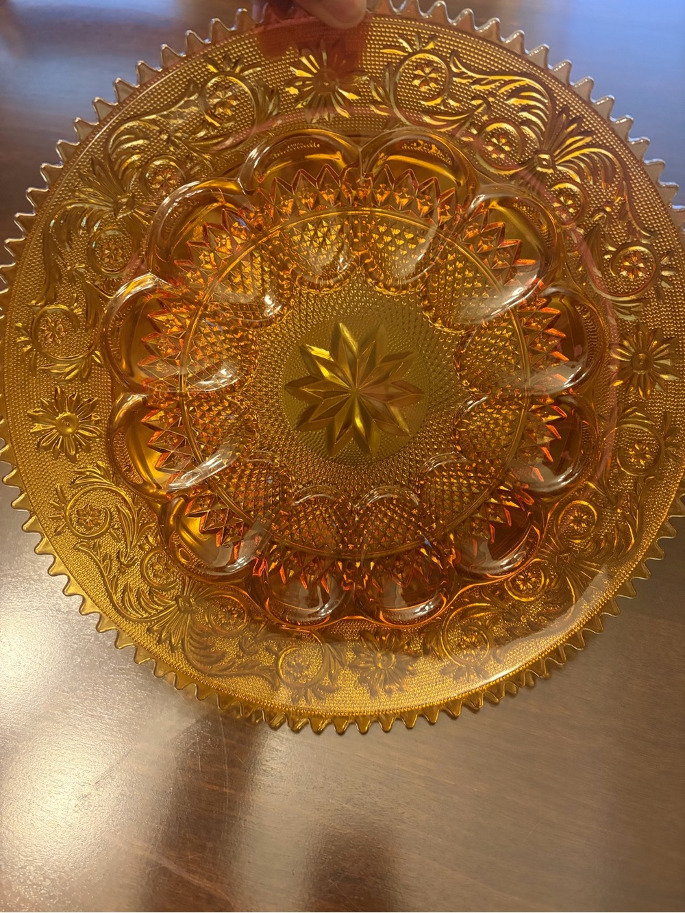 Vintage Indiana glass tiara amber deviled egg plate - Picture 3 of 4